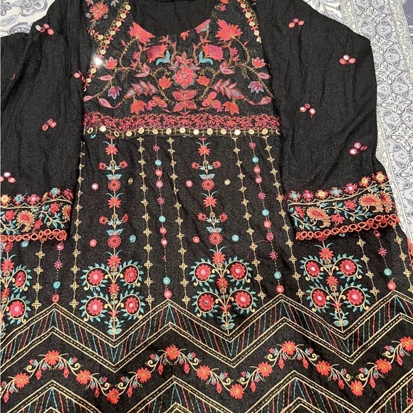 Used once 3 piece Pakistani winter karandi bdress salwar kameez xl - Picture 5 of 5